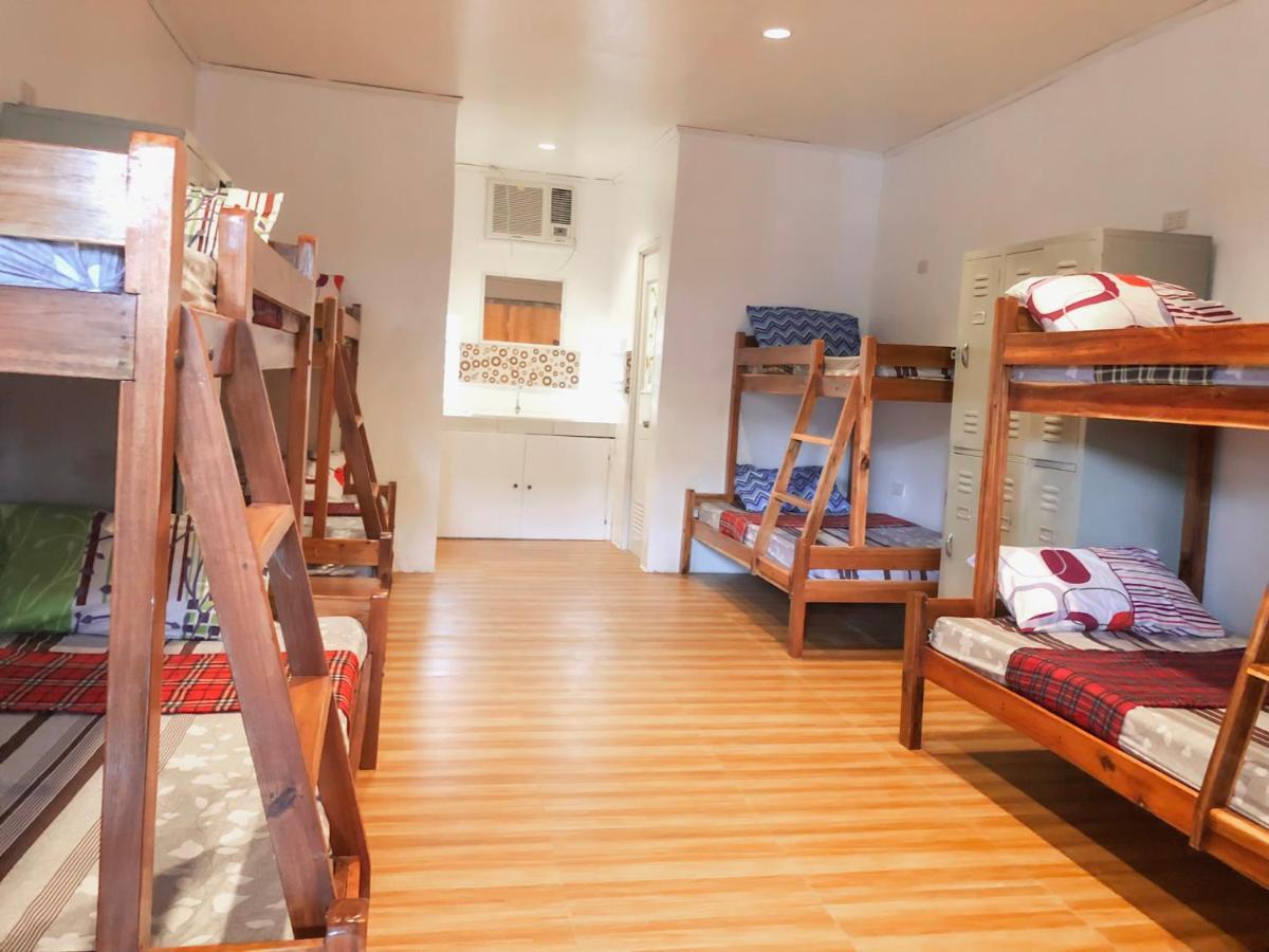 Alesseo Hostel Tiniguiban Buitenkant foto