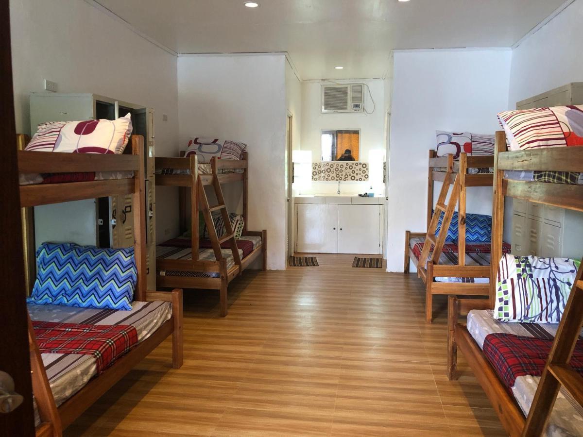 Alesseo Hostel Tiniguiban Buitenkant foto